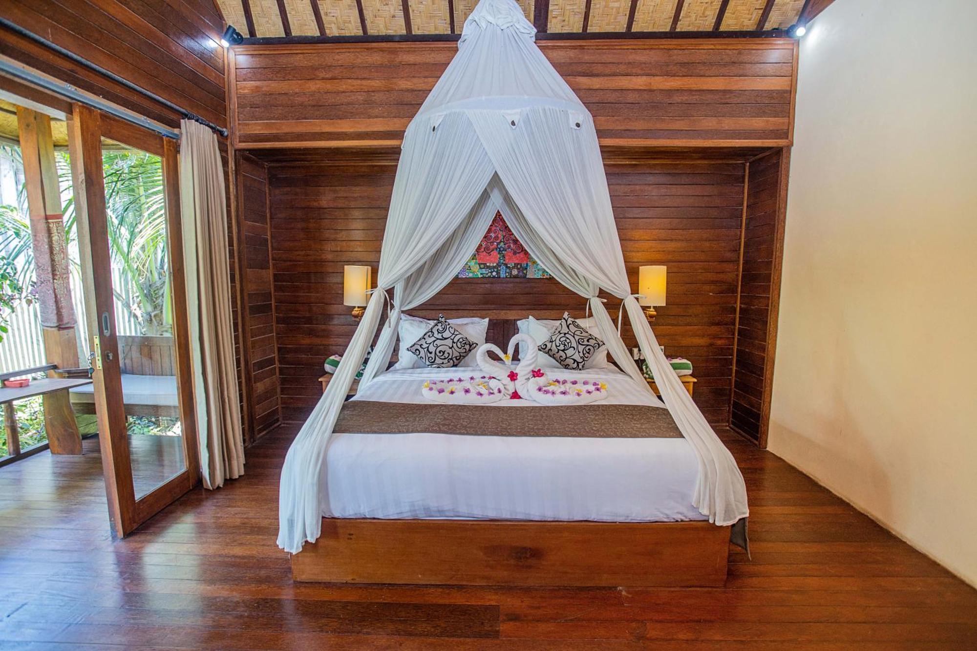D'Muncuk Huts Lembongan Hotell Exteriör bild