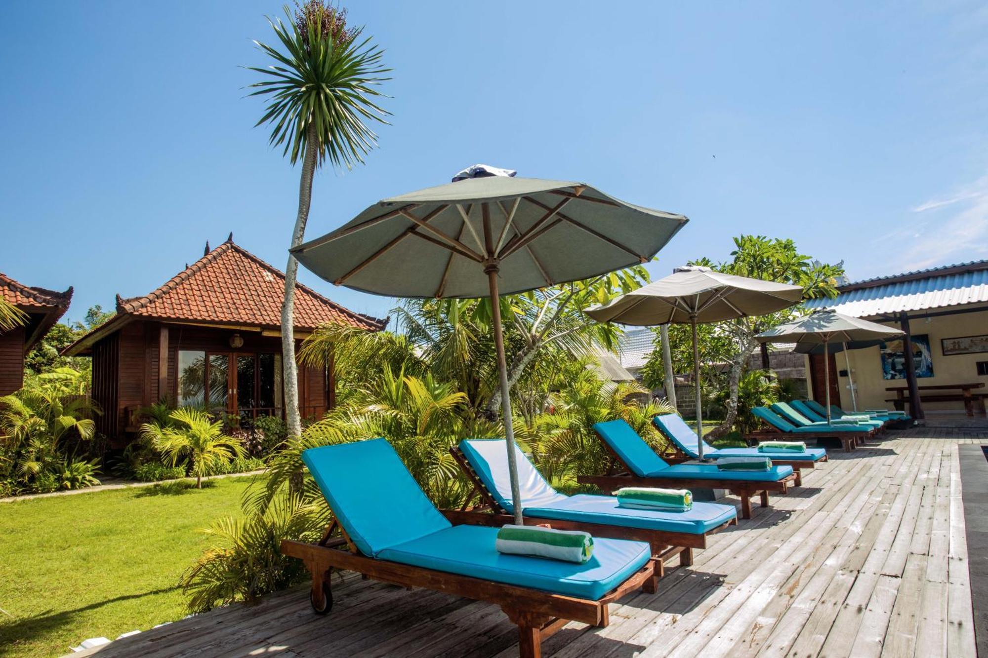 D'Muncuk Huts Lembongan Hotell Exteriör bild